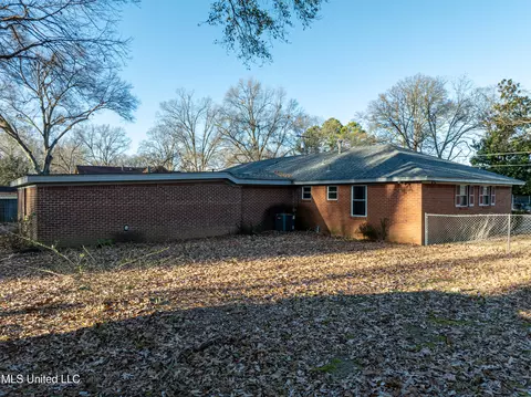 9473 Stuart St, Olive Branch, MS 38654 photo 24