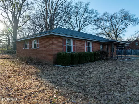 9473 Stuart St, Olive Branch, MS 38654 photo 23