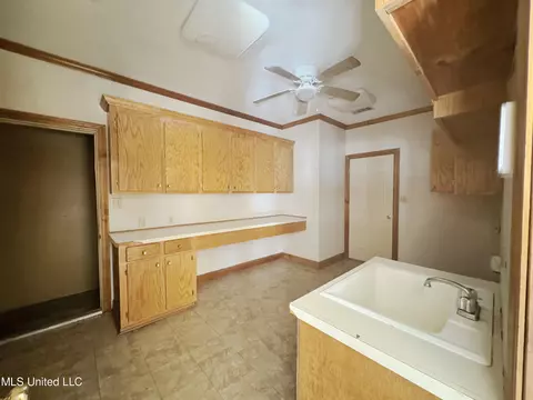 Other - 820 E Washington St, Brookhaven, MS 39601 photo 8 of 12