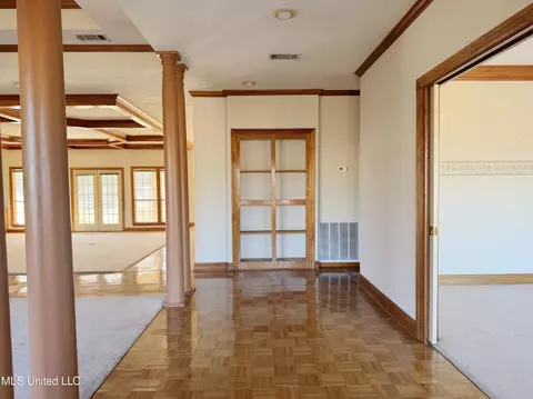 Other - 820 E Washington St, Brookhaven, MS 39601 photo 1 of 12