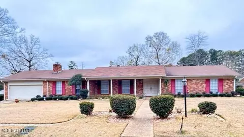 1745 Hamilton Blvd, Jackson, MS 39213
