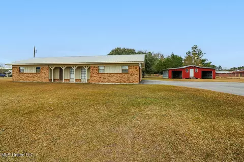 193 Airport Rd, Lucedale, MS 39452