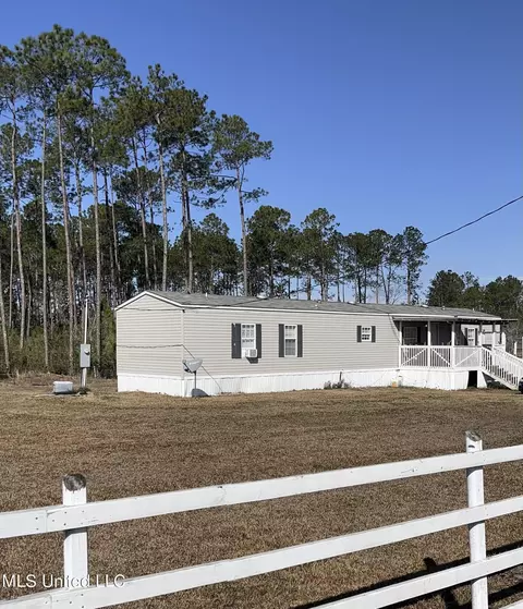 23951 Standard Cemetary Rd, Kiln, MS 39556