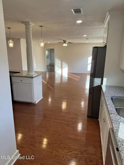 Other - 1262 Summer Ln, Jackson, MS 39211 photo 1 of 12