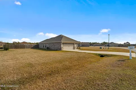 22 Bear Path, Picayune, MS 39466 photo 4