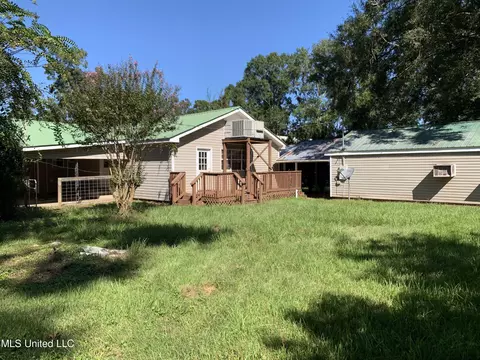 714 Manila St, Lucedale, MS 39452 photo 32
