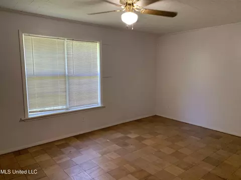 714 Manila St, Lucedale, MS 39452 photo 12
