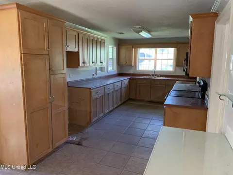 714 Manila St, Lucedale, MS 39452 photo 27