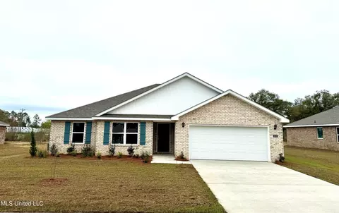 18031 Big Leaf Dr, Gulfport, MS 39503