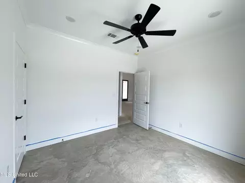 303 Tremont Dr, Florence, MS 39073 photo 12