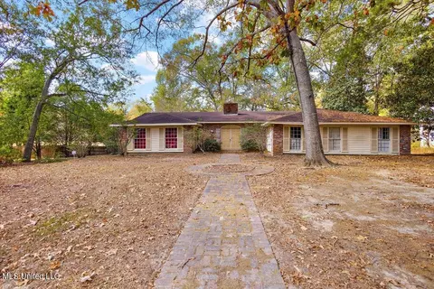 145 Avian Ln, Jackson, MS 39204