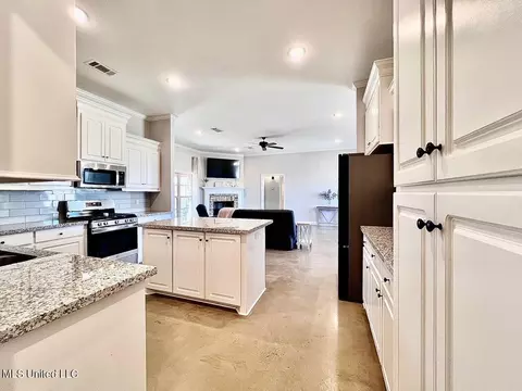 111 Brunswick Cv, Canton, MS 39046 photo 12