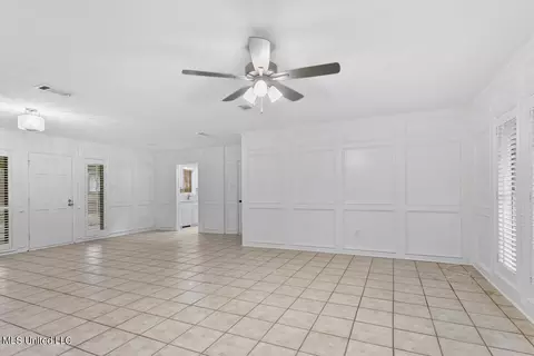 904 Newland St, Jackson, MS 39211 photo 2