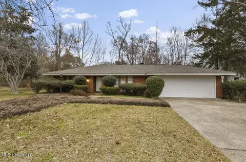 904 Newland St, Jackson, MS 39211
