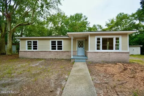 1827 41st Ave, Gulfport, MS 39501