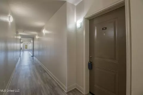 630 Bay Cove Dr #306, Biloxi, MS 39532