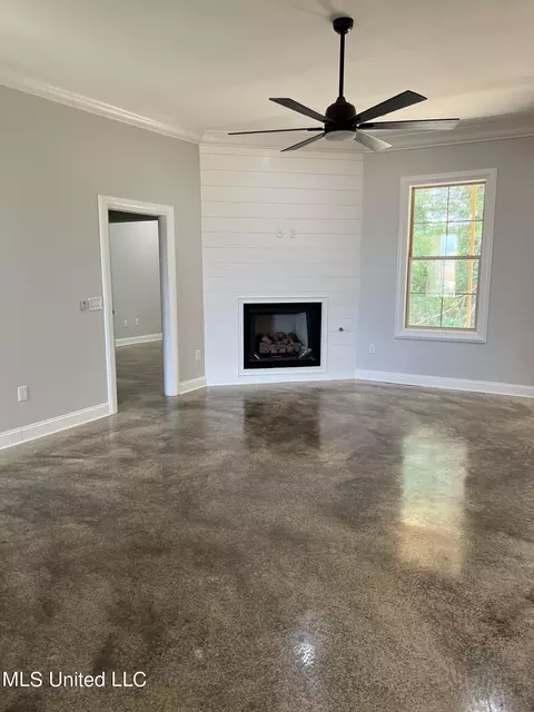 136 Lashonda Cir, Canton, MS 39046 photo 3