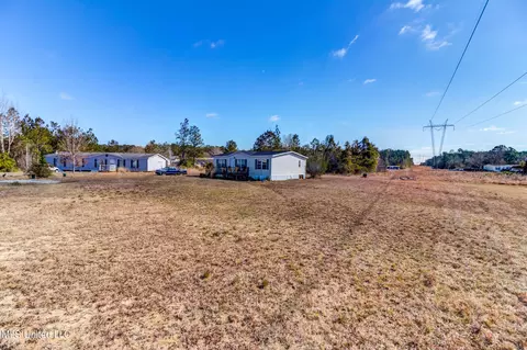 20142 Charred Rd, Saucier, MS 39574 photo 4