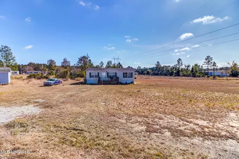 20142 Charred Rd, Saucier, MS 39574 photo 2