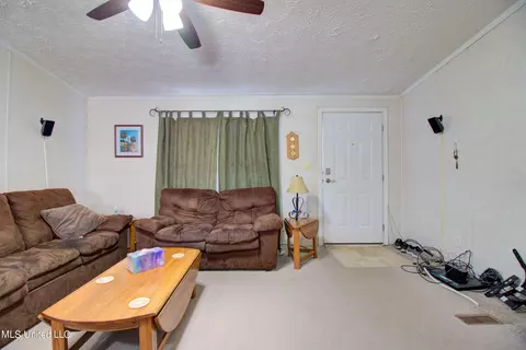 20142 Charred Rd, Saucier, MS 39574 photo 5