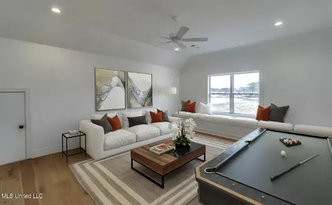 Living - 166 Westlake Cir, Madison, MS 39110 photo 7 of 7