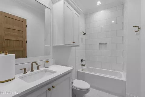 Bath - 166 Westlake Cir, Madison, MS 39110 photo 10 of 22