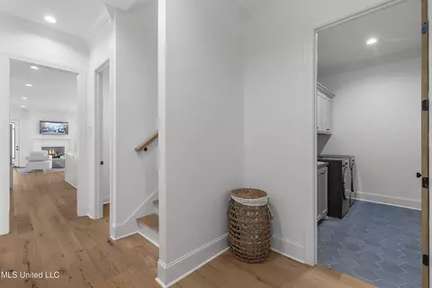 Entry Way - 166 Westlake Cir, Madison, MS 39110 photo 1 of 2