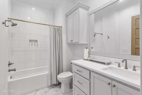 Bath - 166 Westlake Cir, Madison, MS 39110 photo 13 of 22