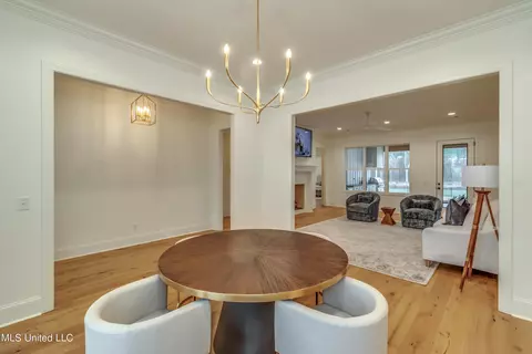 Dining - 166 Westlake Cir, Madison, MS 39110 photo 1 of 2