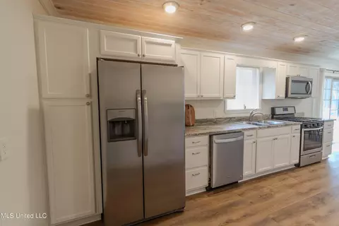 803 Monroe St, Clinton, MS 39056 photo 13