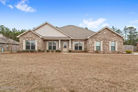 12010 Sargent Cherry Dr, Vancleave, MS 39565