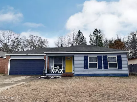 1916 Twin Pine Dr, Pearl, MS 39208