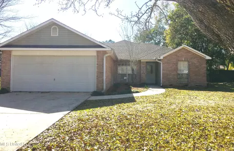 2701 Rolling Meadows Rd, Gautier, MS 39553