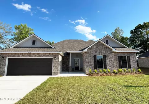 14259 Swan Ridge Cir, Gulfport, MS 39503