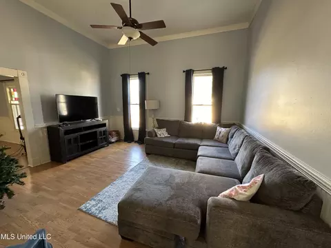 215 SW 2nd Ave, Magee, MS 39111 photo 14