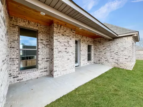 Exterior - 656 Prosperity Pl, Brandon, MS 39042 photo 3 of 4