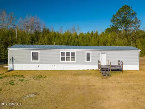 25350 Katie Dr, Picayune, MS 39466