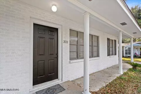 321 Teringo Cir, Ocean Springs, MS 39564