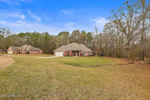 View/Area - 152 Forest Lake Dr, Byram, MS 39272 photo 1 of 2