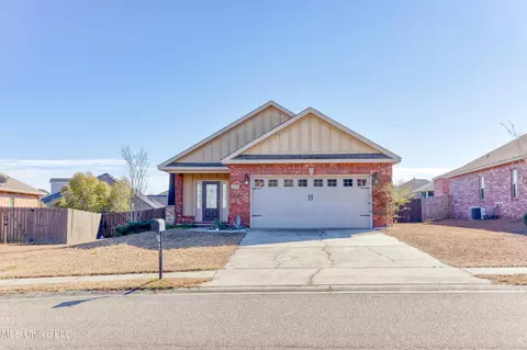 20009 Windance West Dr, Gulfport, MS 39503