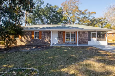 381 John Adams Dr, Biloxi, MS 39531