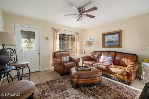 614 N Wright Ave, Long Beach, MS 39560 photo 7