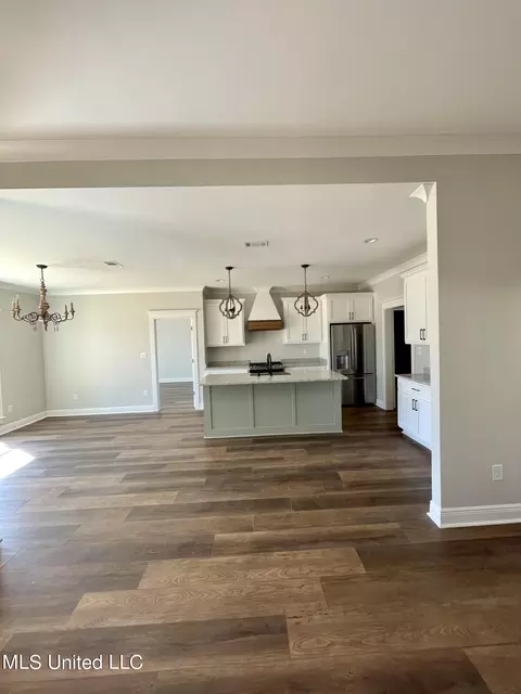 145 Sandra Parker Rd Dr, Lucedale, MS 39452 photo 3