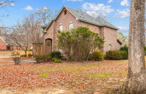 241 Pimlico Dr, Brandon, MS 39042 photo 2
