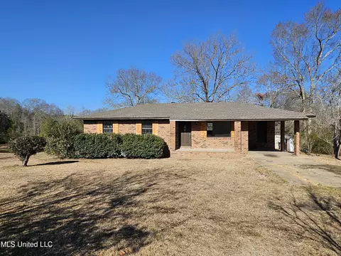 146 Newsome Rd, Mendenhall, MS 39114