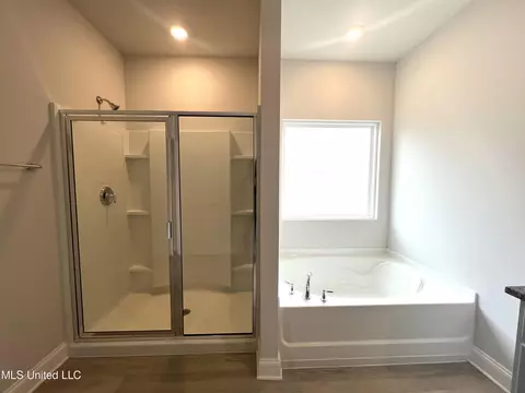 Bath - 9006 Addison Blvd, Long Beach, MS 39560 photo 3 of 4