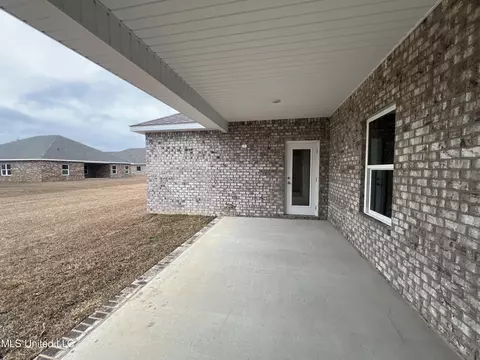 Exterior - 9006 Addison Blvd, Long Beach, MS 39560 photo 4 of 5