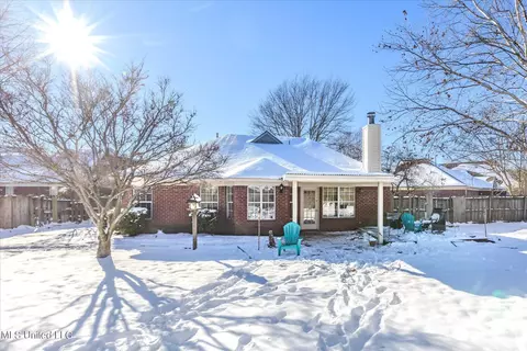 9654 N Geneva Loop, Olive Branch, MS 38654 photo 24