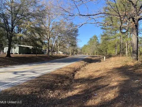 1200 15, Perkinston, MS 39573 photo 9