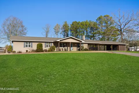 324 Epley Rd, Sumrall, MS 39482